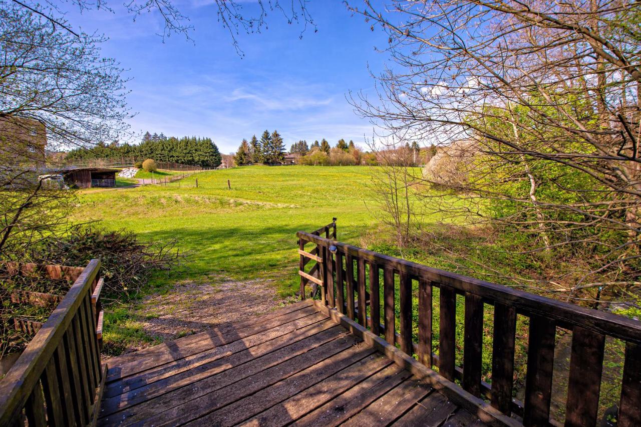 Hotel Wiental Pressbaum ภายนอก รูปภาพ
