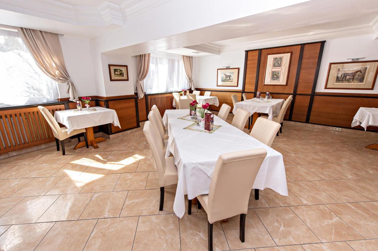 Hotel Wiental Pressbaum ภายนอก รูปภาพ